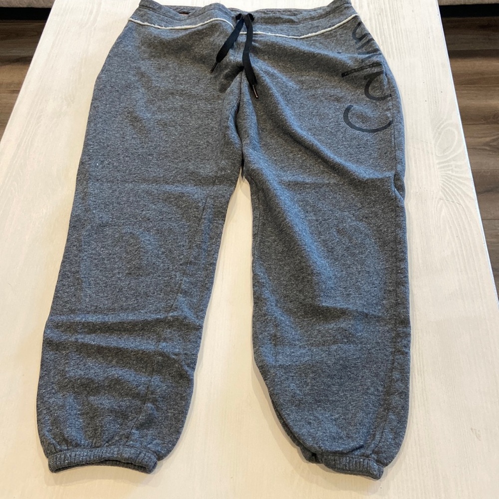 Calvin Klein Joggers, Size M